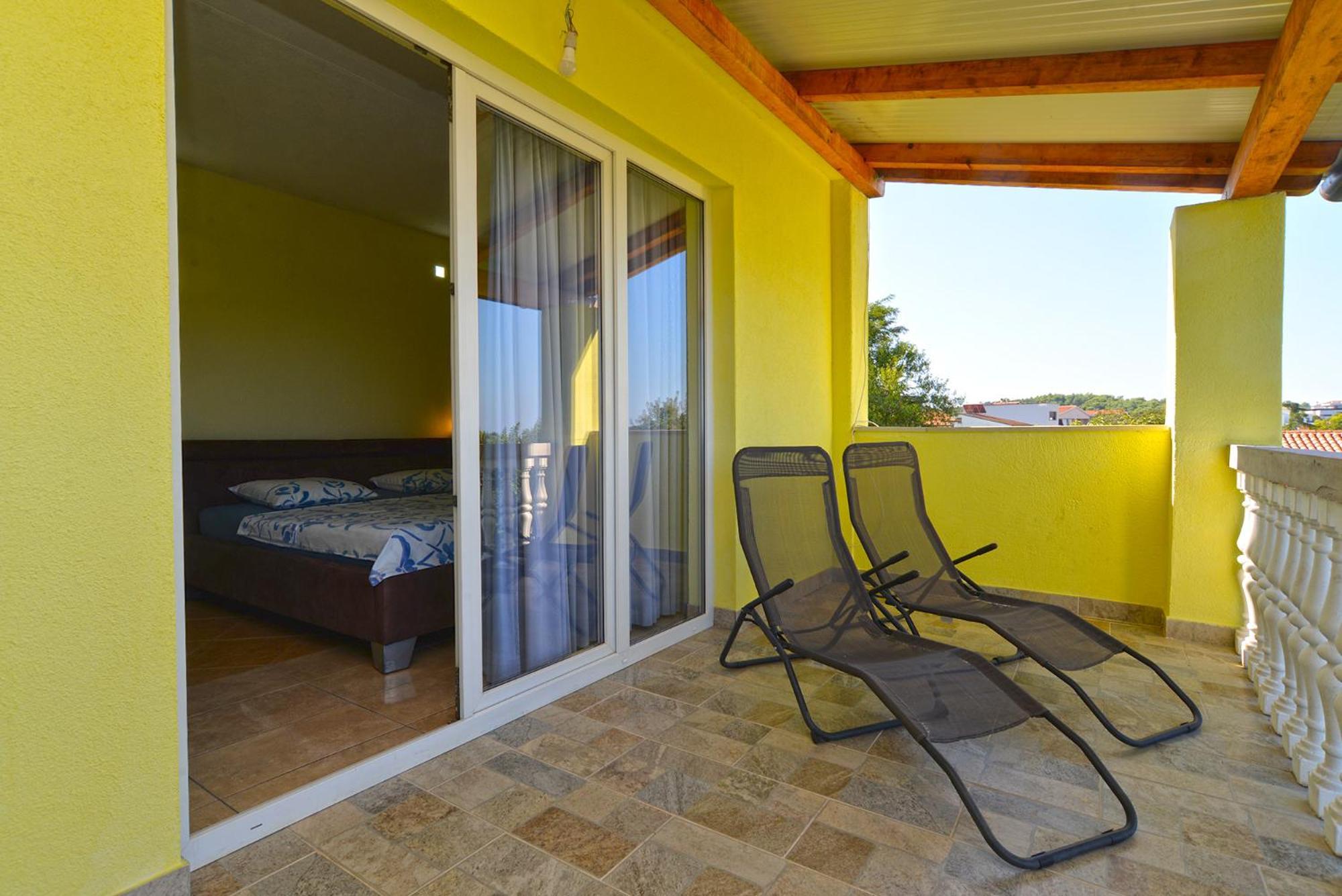 Apartments Milica 56 Pula Exterior photo